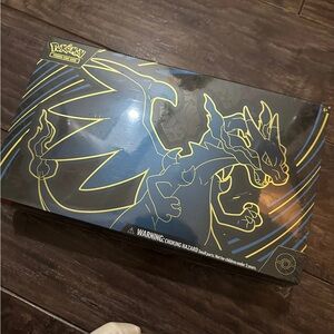 Pokemon Box with Charizard Design - Black and Blue